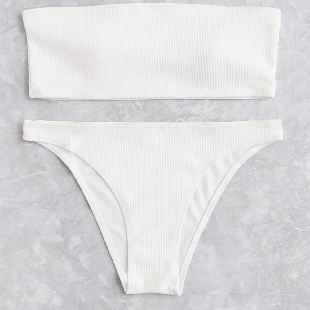 👙Ribbed Bandeau Bikini Set👙 - Picture 2 of 5